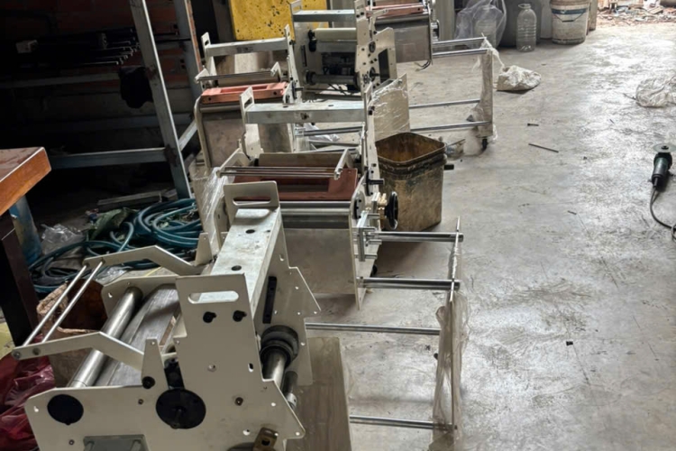 Máy cắt vải - Máy cắt vải bình chánh